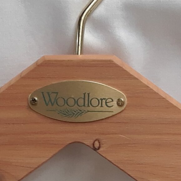 Woodlore Cedar Wood Tie/Belt Hanger - Picture 2 of 8